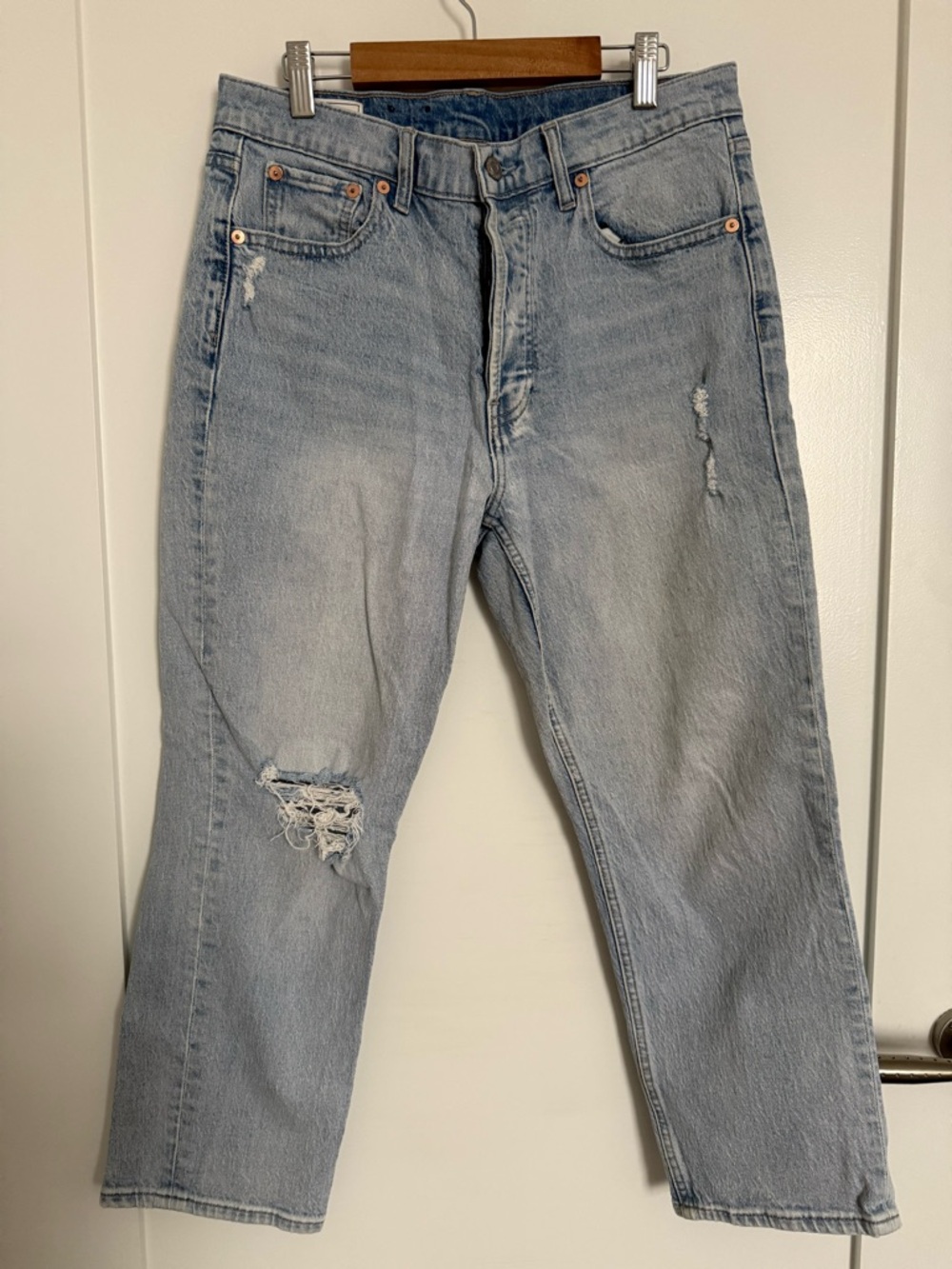 GAP Light Blue High-Rise Distressed Women's Jeans